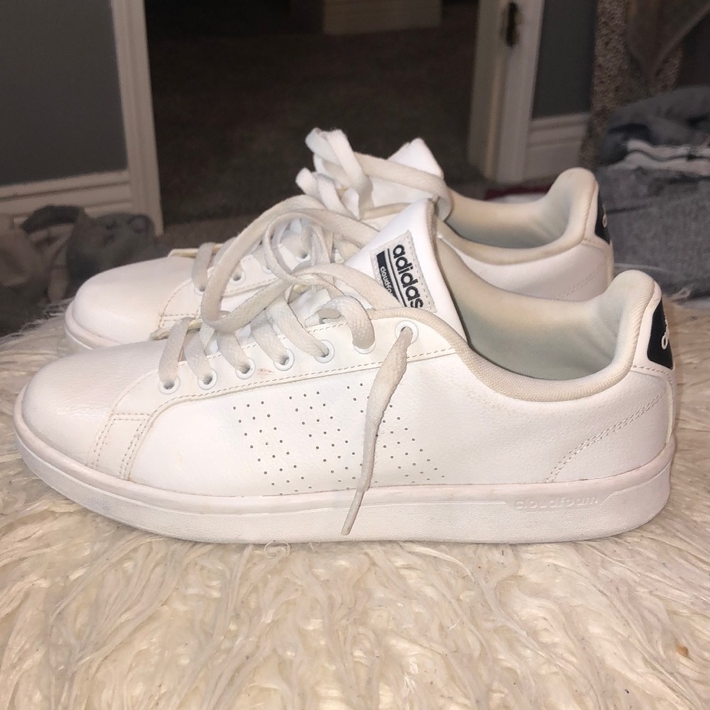 Adidas cloud foam shoes